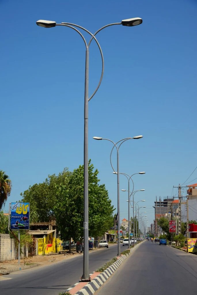 Polygonal Light Pole-